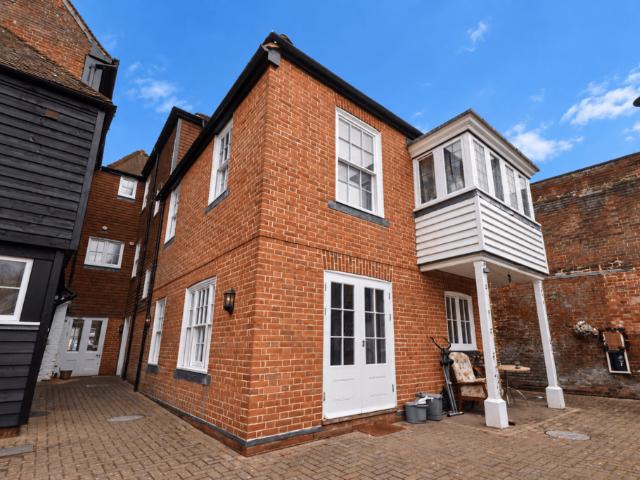 Apartment for rent in The King's Mile, Canterbury