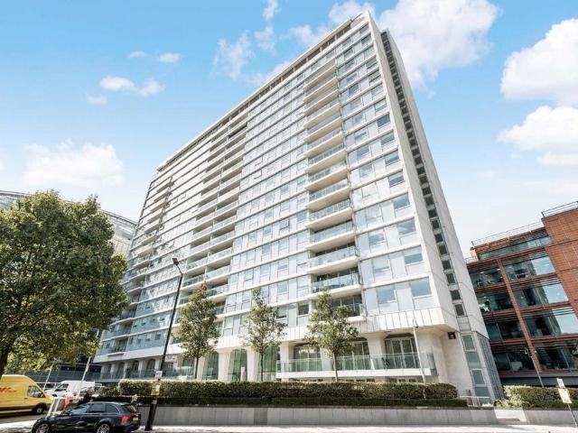 Apartment for rent in Victoria, Greater London