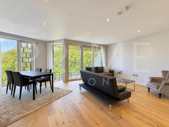 Apartment for rent in South Lambeth, Greater London