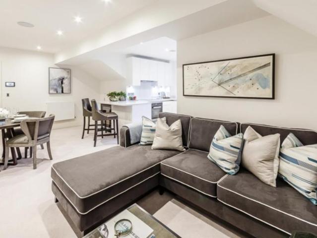 Apartment for rent in London Borough of Hammersmith and Fulham, Greater London