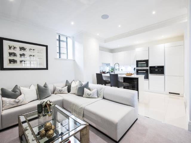 Apartment for rent in London Borough of Hammersmith and Fulham, Greater London