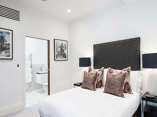 House for sale in City of London, Greater London