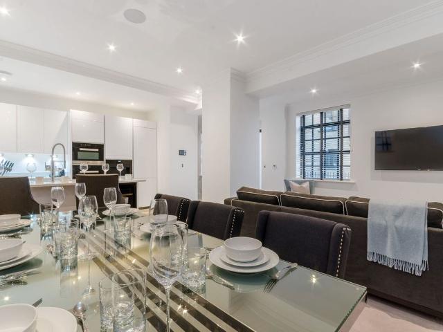 Apartment for rent in Hammersmith, Greater London