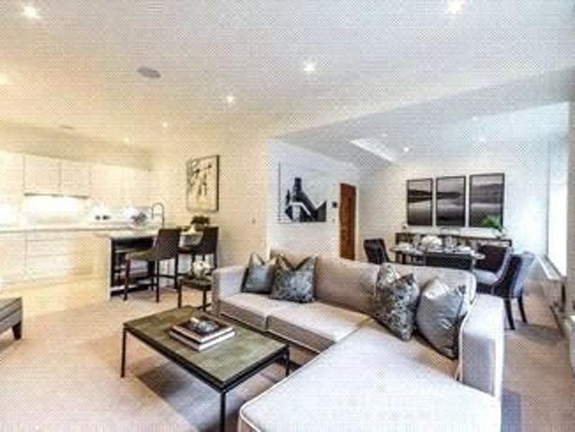 Apartment for rent in London Borough of Hammersmith and Fulham, Greater London