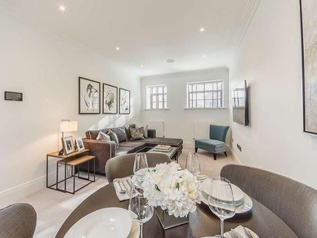 Apartment for rent in London Borough of Hammersmith and Fulham, Greater London