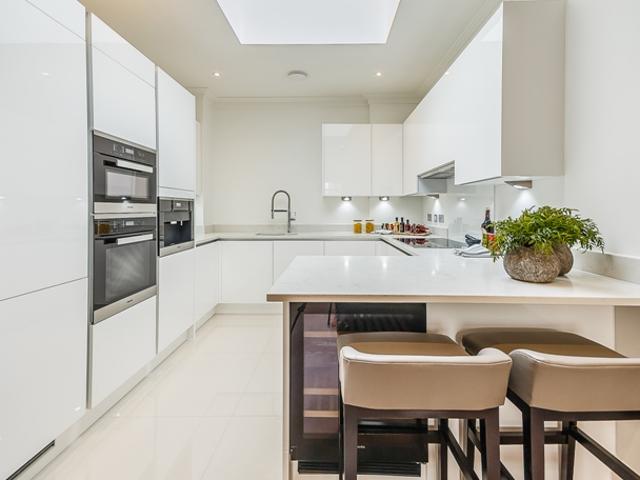 Apartment for rent in Hammersmith, Greater London