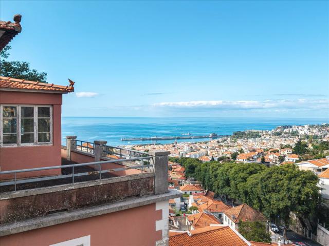 Vivenda venda em Terreiro da Luta, Funchal