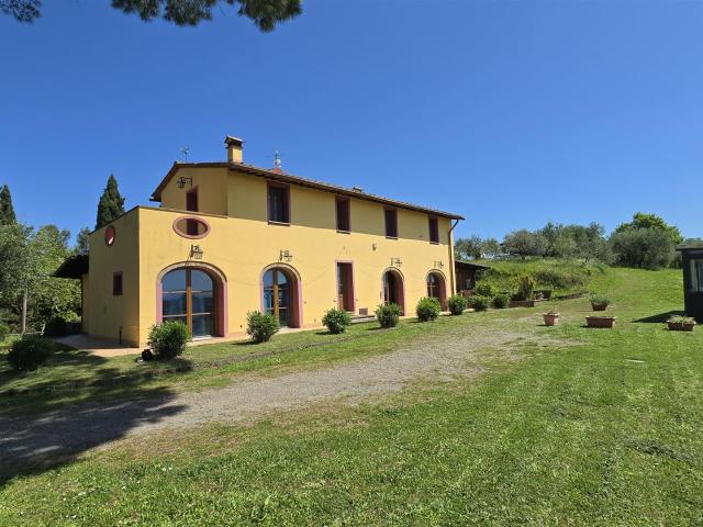 Casa in vendita a Legoli, Toscana