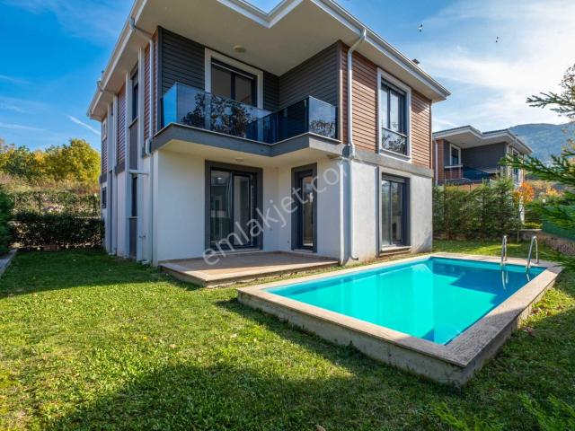 Başiskele, Kocaeli içerisinde satılık Villa