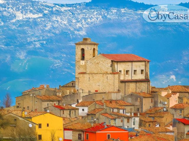 Palazzo in vendita a Fraine, Abruzzo