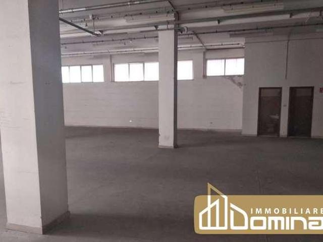 Palazzo in affitto a Palombare, Ancona