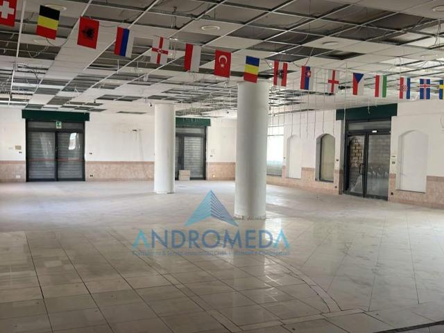 Palazzo in affitto a Municipalità 6, Cercola