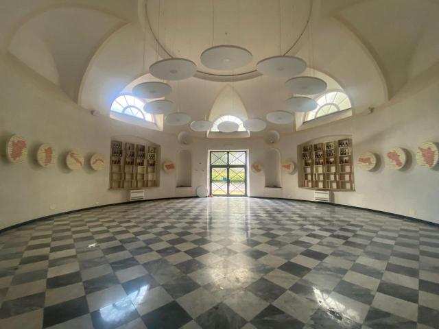 Palazzo in affitto a Medio Ponente, Serra Riccò