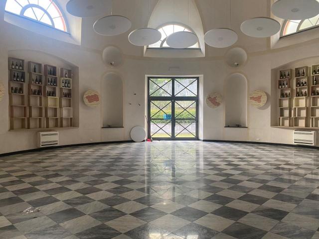 Palazzo in affitto a Medio Ponente, Serra Riccò