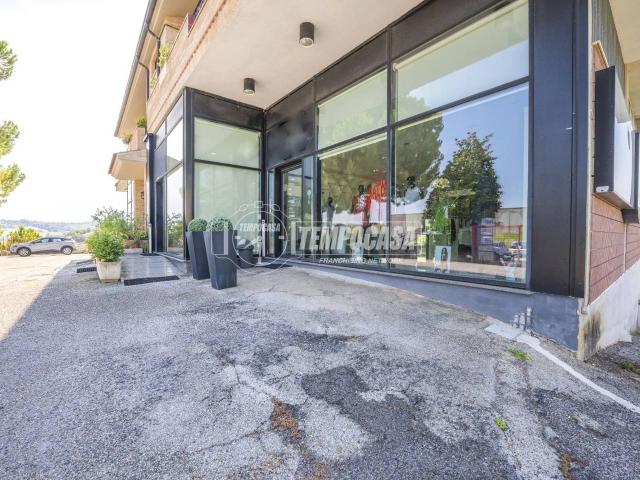 Palazzo in affitto a Marche, Fermo