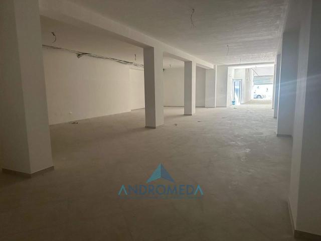 Palazzo in affitto a Municipalità 7, Campania