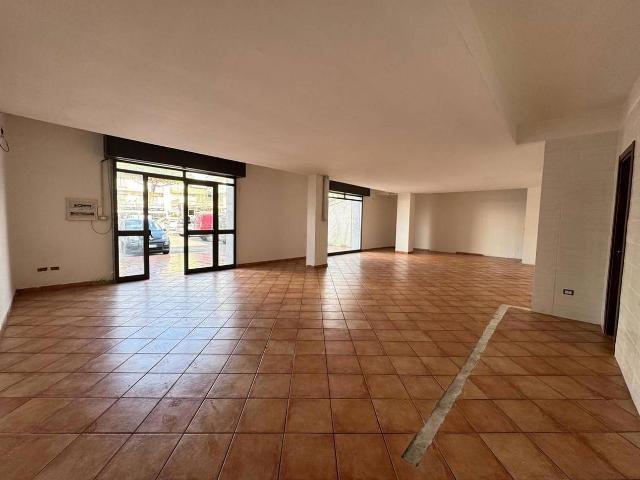 Palazzo in affitto a Quarto, Campania