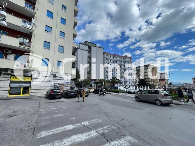 Palazzo in affitto a Salerno, Campania