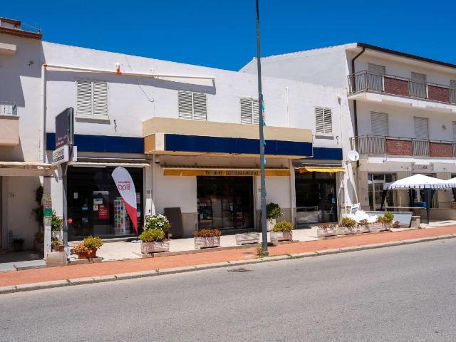 Palazzo in affitto a Villaggio Milano, Capo Comino
