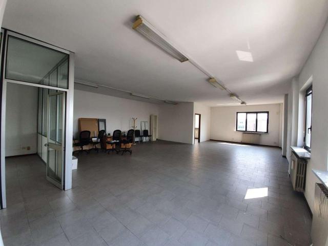 Palazzo in affitto a Vertemate Con Minoprio, Lombardia