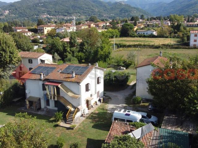 Palazzo in vendita a Unione dei comuni Media Valle del Serchio, Barga