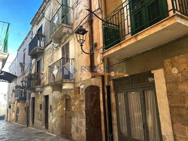 Palazzo in vendita a Santa Maria, Puglia