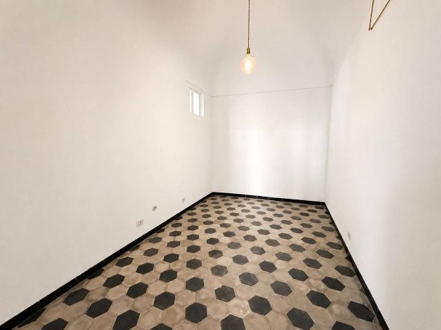 Palazzo in vendita a Borghetto Santo Spirito, Liguria
