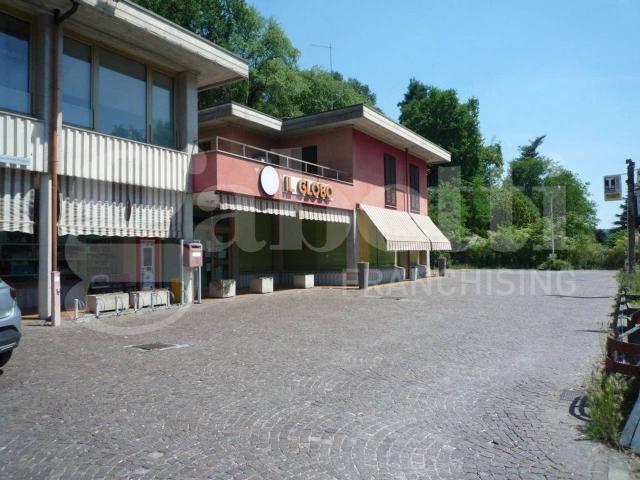 Palazzo in vendita a Cadrezzate con Osmate, Cadrezzate