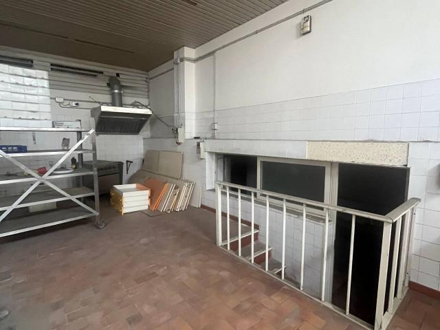 Palazzo in vendita a La Vega, Cagliari