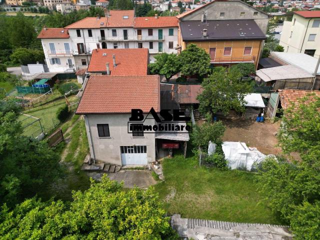 Palazzo in vendita a Cantù, Lombardia