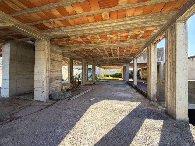 Palazzo in vendita a Casoria, Campania