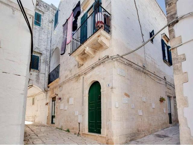 Palazzo in vendita a Ceglie Messapica