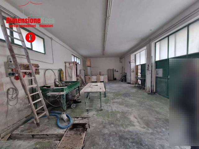 Palazzo in vendita a Nola, Napoli