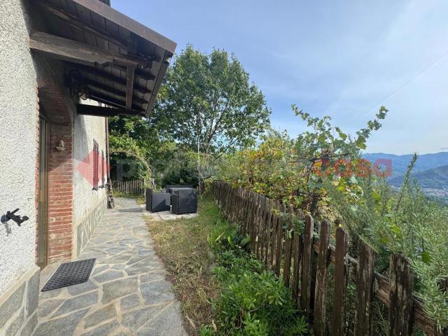 Palazzo in vendita a Unione dei comuni Media Valle del Serchio, Coreglia Antelminelli