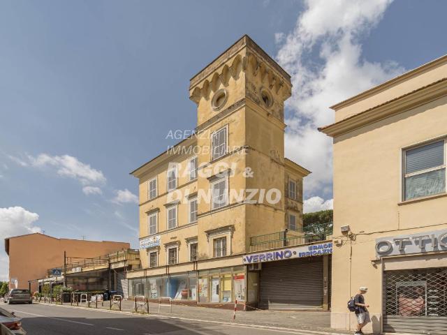 Palazzo in vendita a Roma Capitale, Lazio