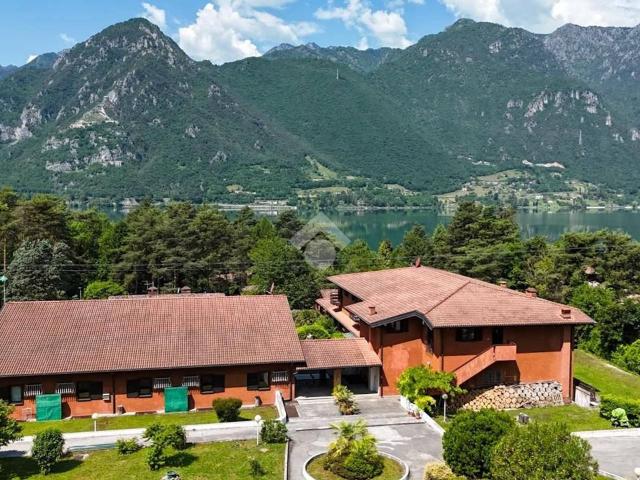 Palazzo in vendita a Comunità montana della Valle Sabbia, Idro