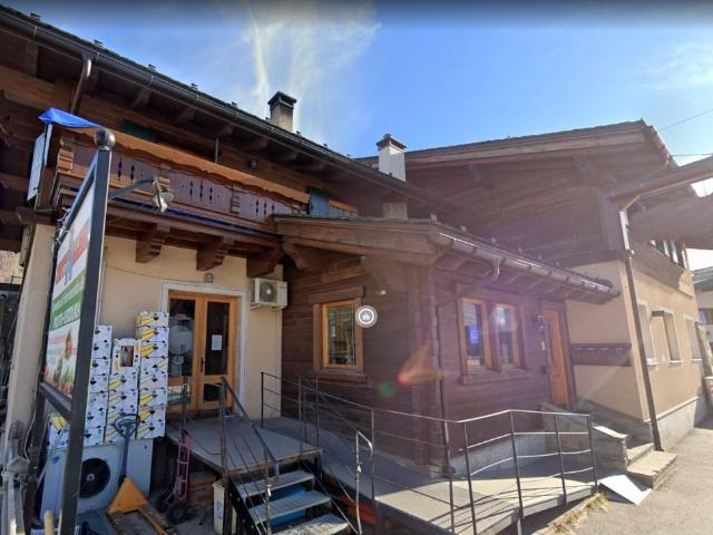 Palazzo in vendita a Comunità montana Alta Valtellina, Livigno