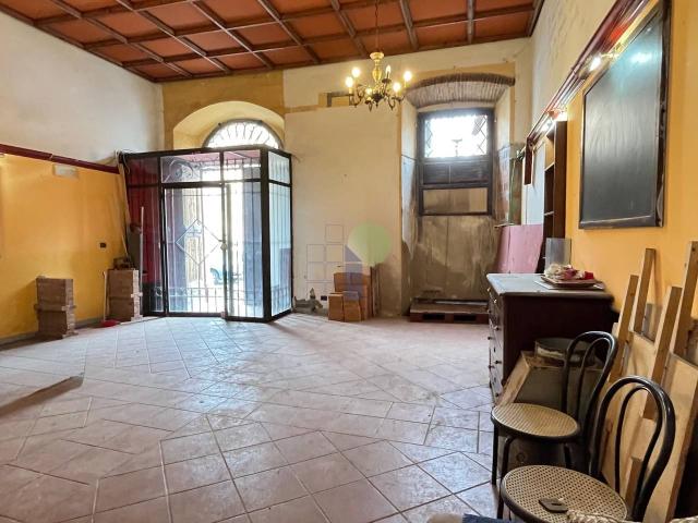 Palazzo in vendita a Venezia Nuova, Livorno