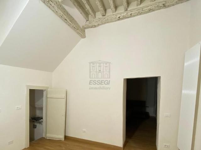 Palazzo in vendita a San Concordio, Bagni Di Lucca Ponte