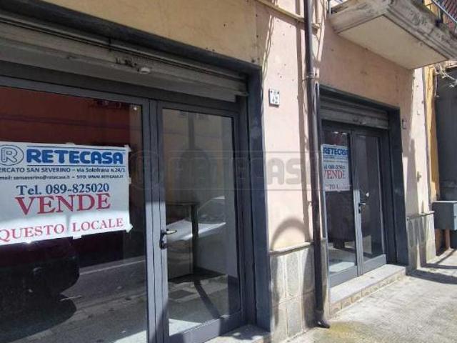 Palazzo in vendita a Mercato San Severino, Campania