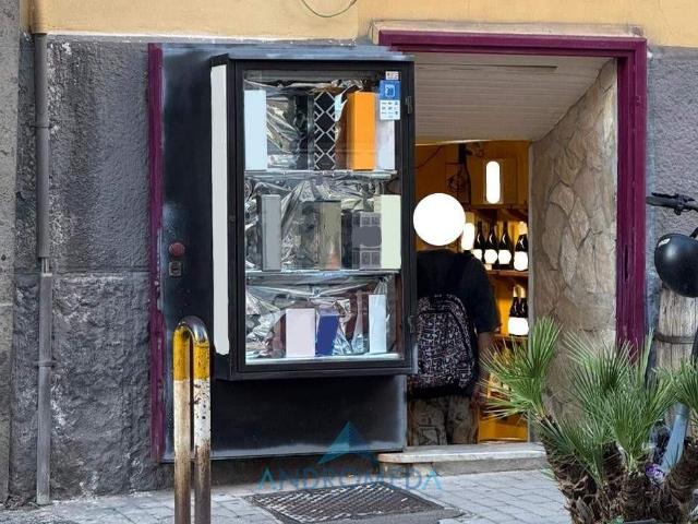 Palazzo in vendita a Municipalità 5, Campania