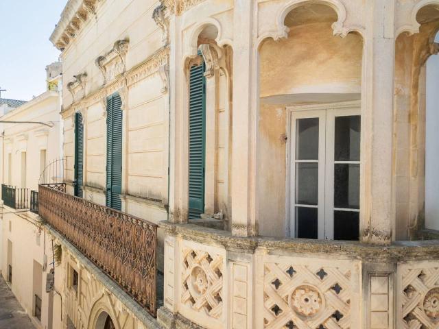Palazzo in vendita a Puglia, Lecce