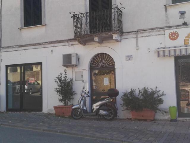 Palazzo in vendita a Penne, Abruzzo