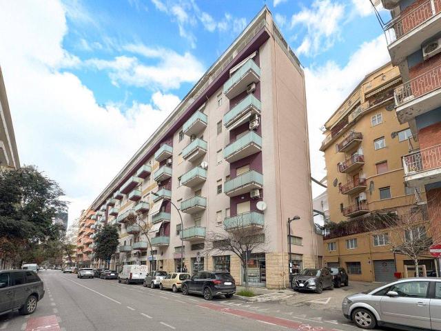 Palazzo in vendita a Pescara, Abruzzo