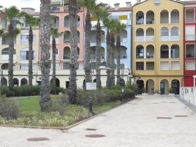 Palazzo in vendita a Marche, Macerata