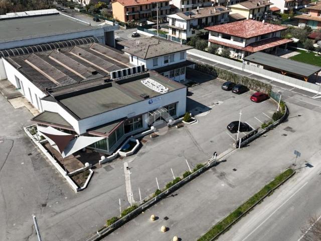Palazzo in vendita a Puegnago, Lombardia