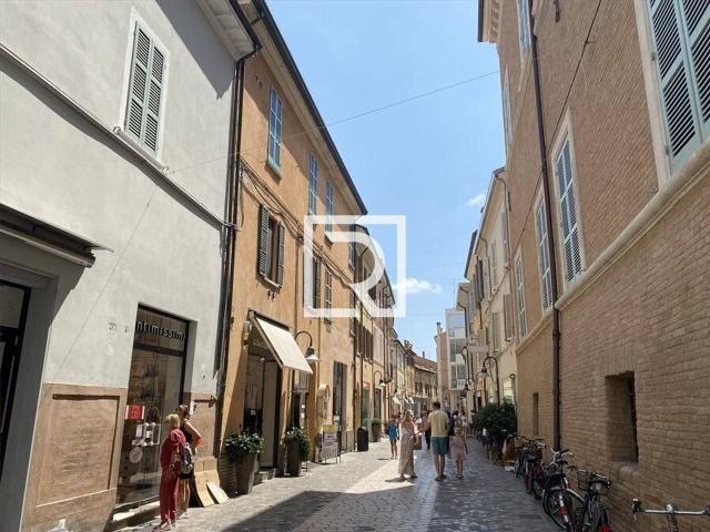 Palazzo in vendita a Corso Nord, Ravenna