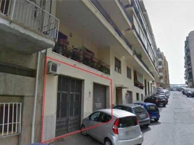 Palazzo in vendita a Calabria, Reggio Calabria