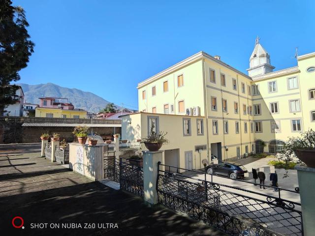Palazzo in vendita a Borgo Casamale, Somma Vesuviana