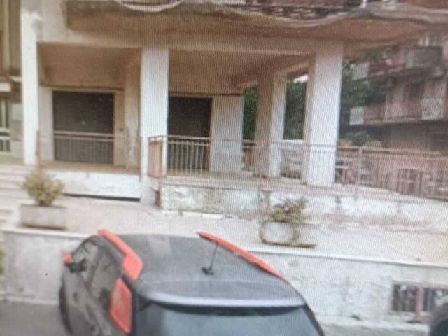 Palazzo in vendita a Sortino, Siracusa